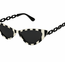 Load image into Gallery viewer, Black and White Cat Eye Sunglasses
